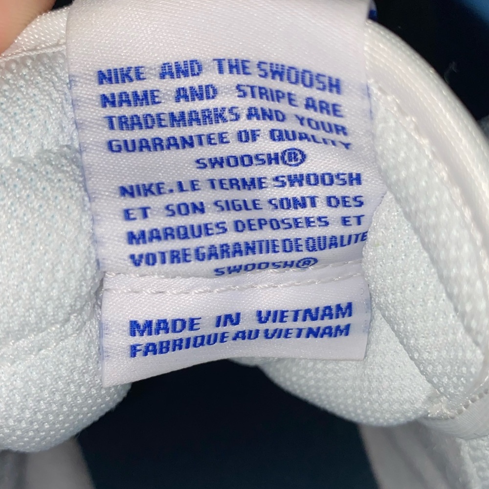 Nike Dunks - Picture 7 of 9